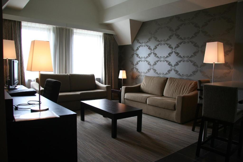 Biznis Hotel Lokeren Zimmer foto