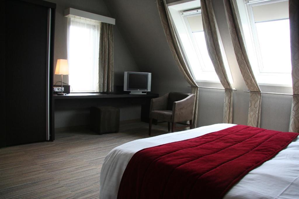 Biznis Hotel Lokeren Zimmer foto