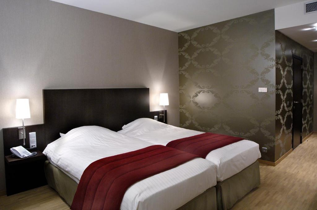 Biznis Hotel Lokeren Zimmer foto